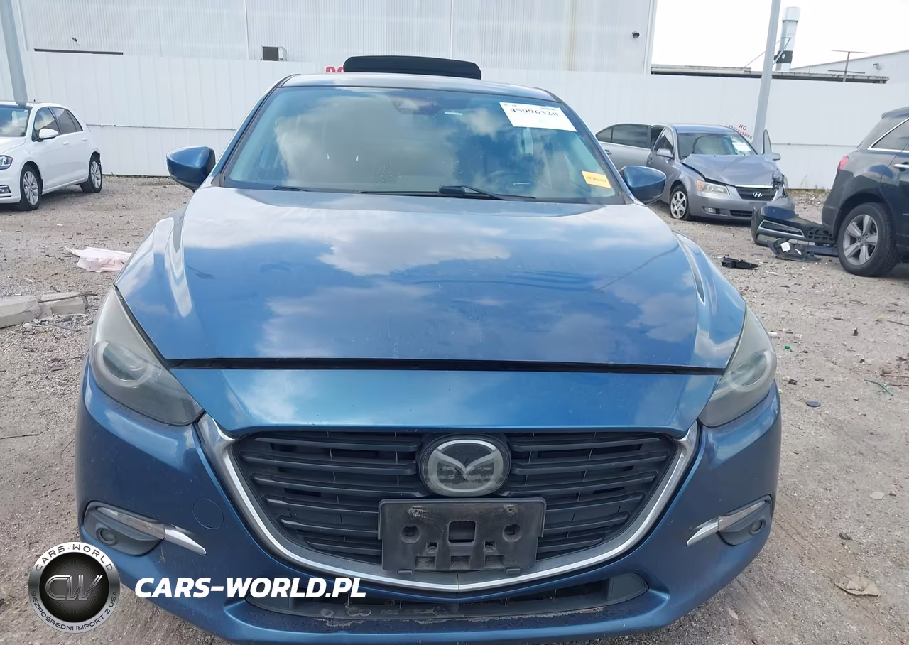2018 Mazda Mazda3 Grand Touring VIN:3MZBN1W38JM166327 - 12