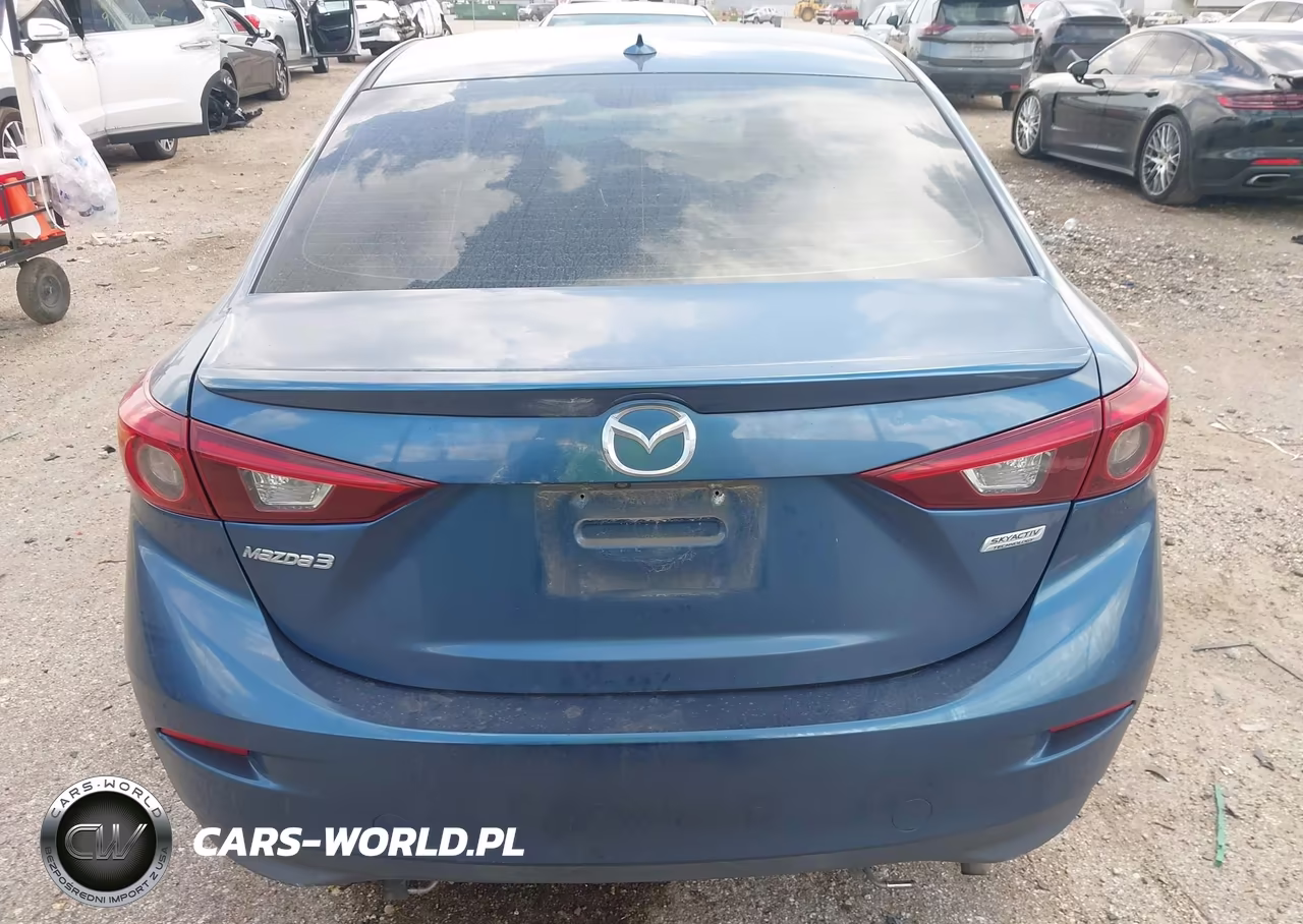 2018 Mazda Mazda3 Grand Touring VIN:3MZBN1W38JM166327 - 16