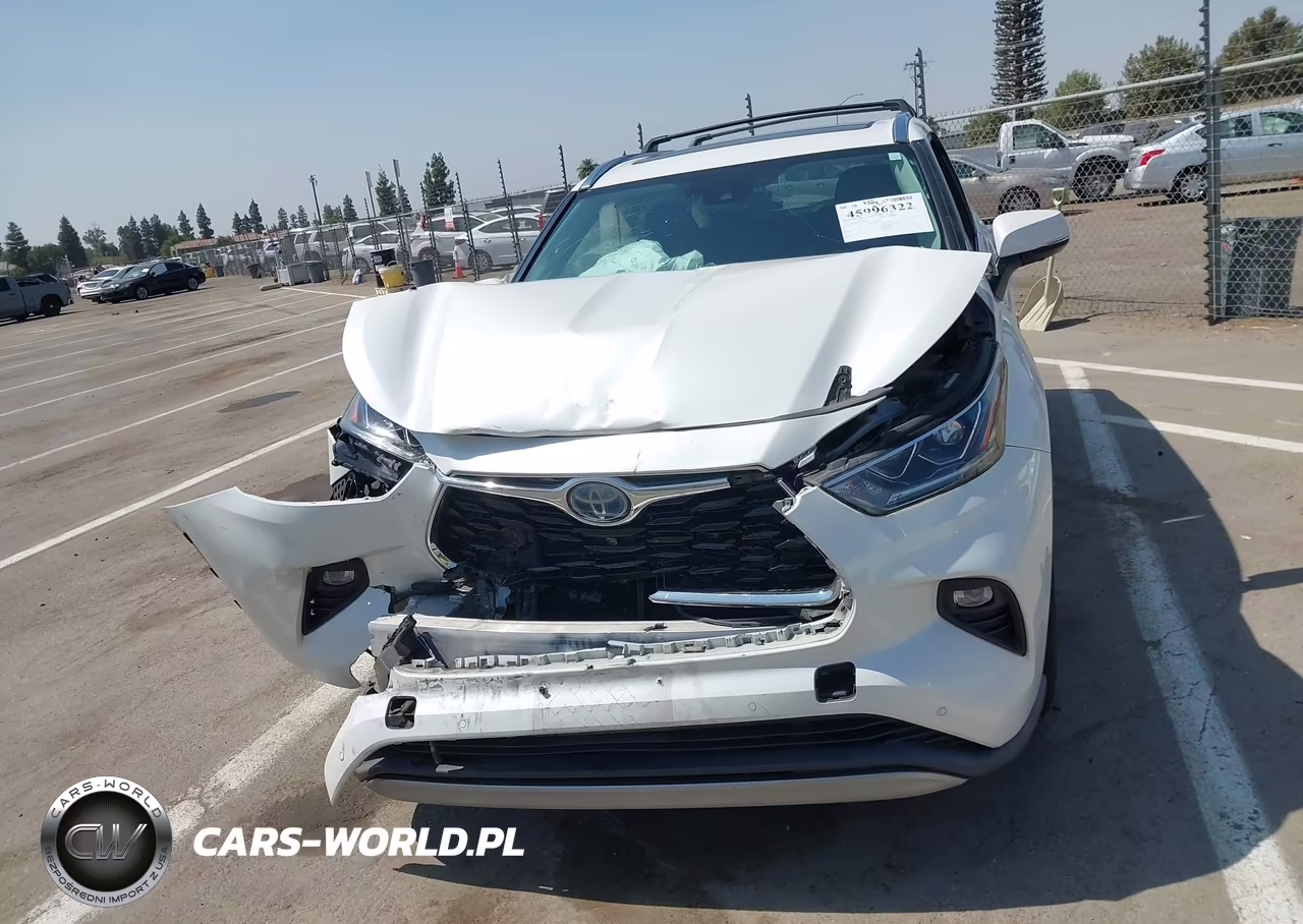 2020 Toyota Highlander Hybrid Platinum VIN:5TDEBRCH1LS010088 - 12