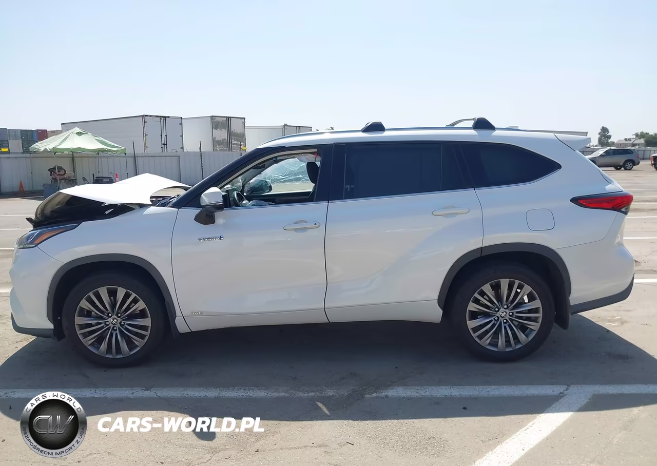 2020 Toyota Highlander Hybrid Platinum VIN:5TDEBRCH1LS010088 - 14