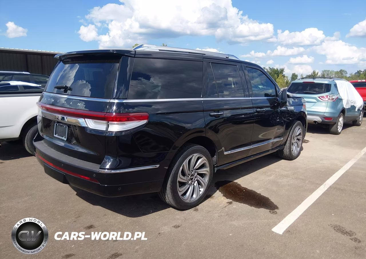 2023 Lincoln Navigator Reserve VIN:5LMJJ2LG6PEL00010 - 4