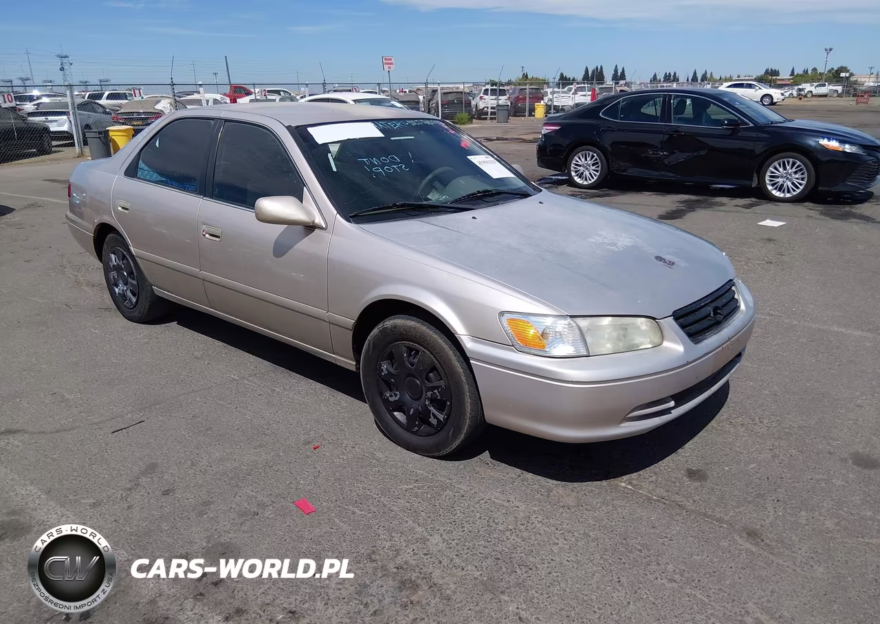 2001 Toyota Camry Ce