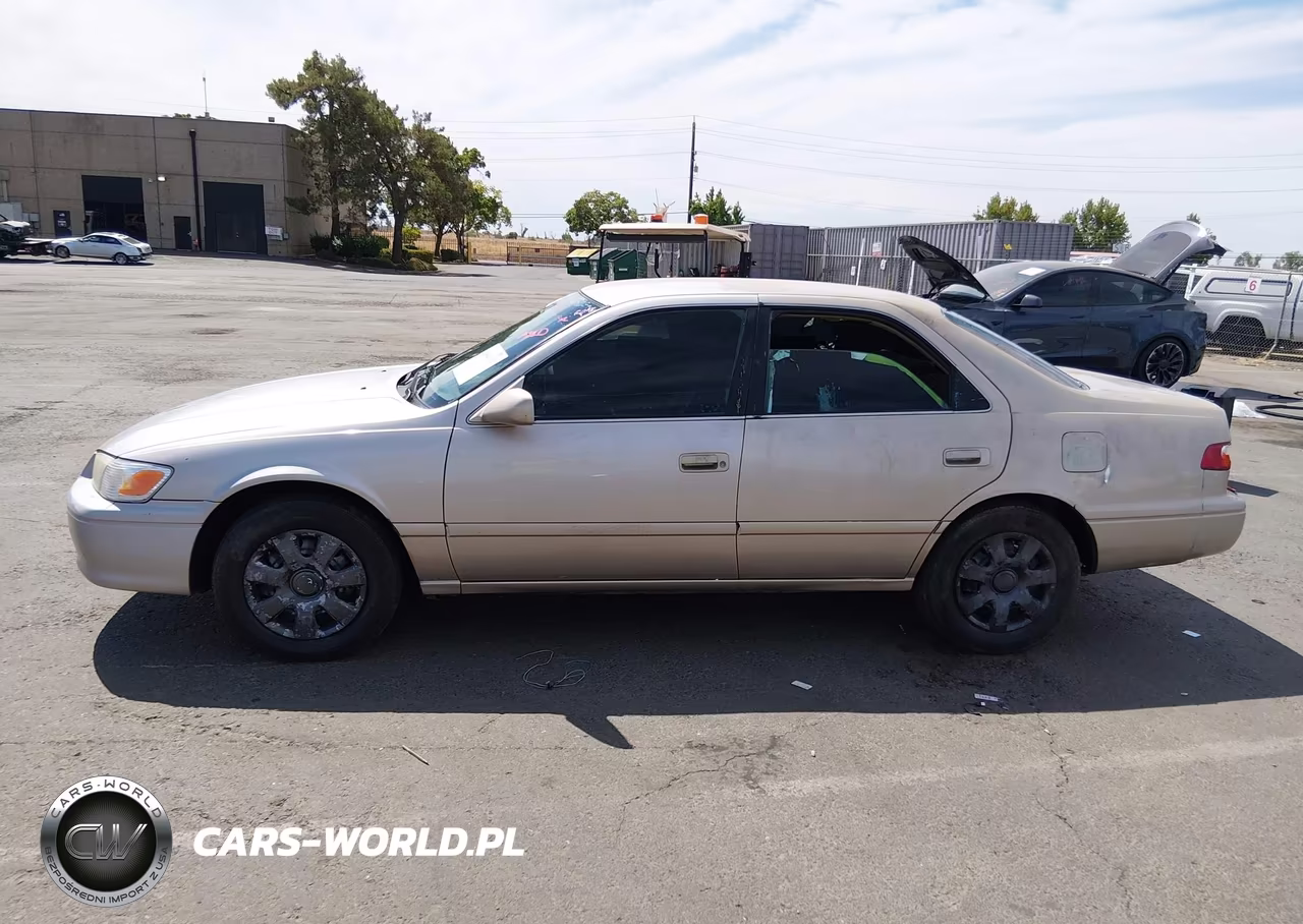 2001 Toyota Camry Ce VIN:4T1BG22K81U839057 - 15