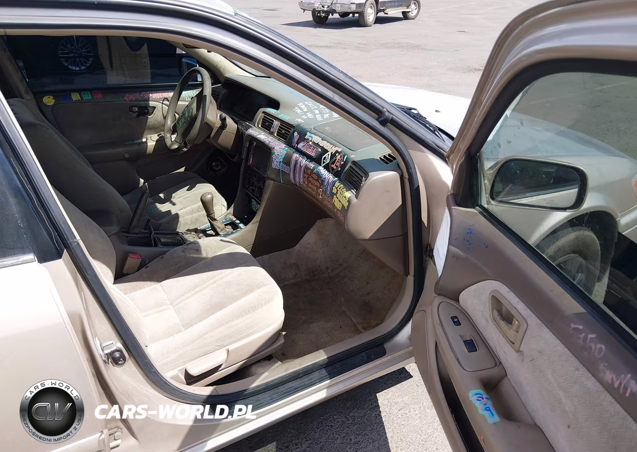 2001 Toyota Camry Ce VIN:4T1BG22K81U839057 - 5