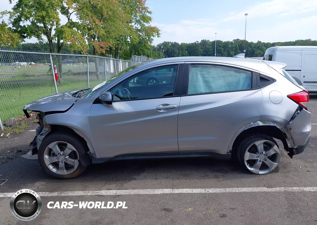2022 Honda Hr-V Awd Lx VIN:3CZRU6H35NM766298 - 14