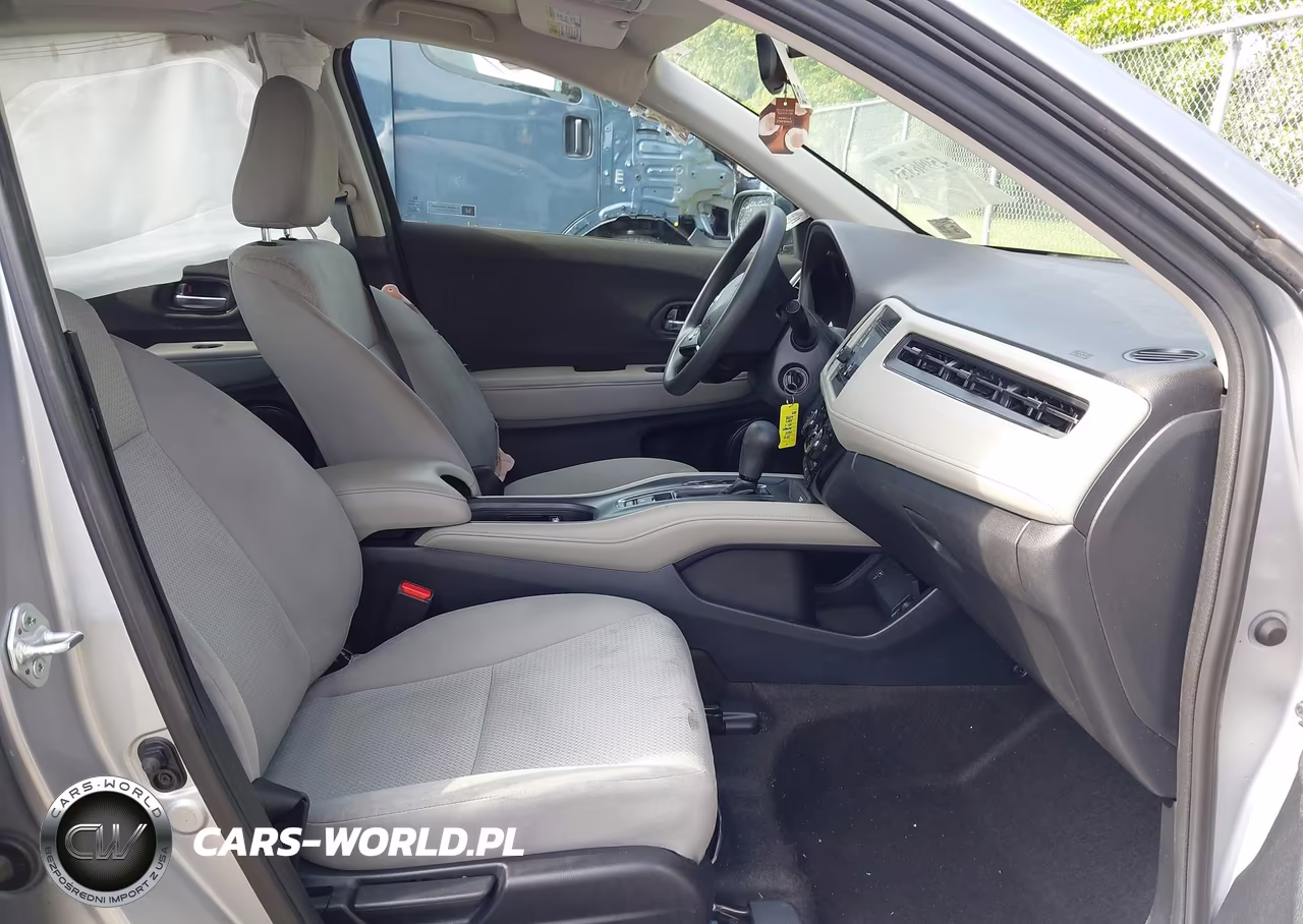 2022 Honda Hr-V Awd Lx VIN:3CZRU6H35NM766298 - 5