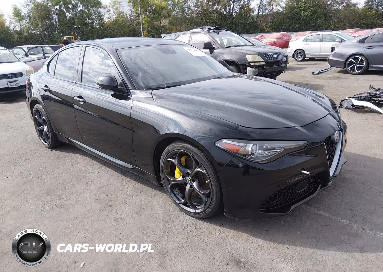 2017 Alfa Romeo Giulia Ti Rwd
