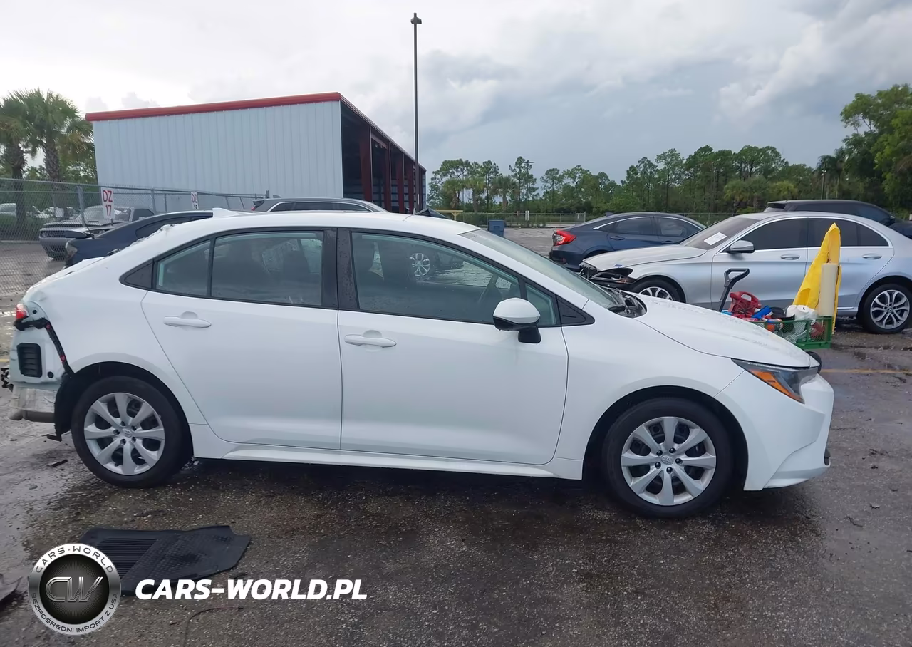 2024 Toyota Corolla Le VIN:5YFB4MDE4RP103984 - 13