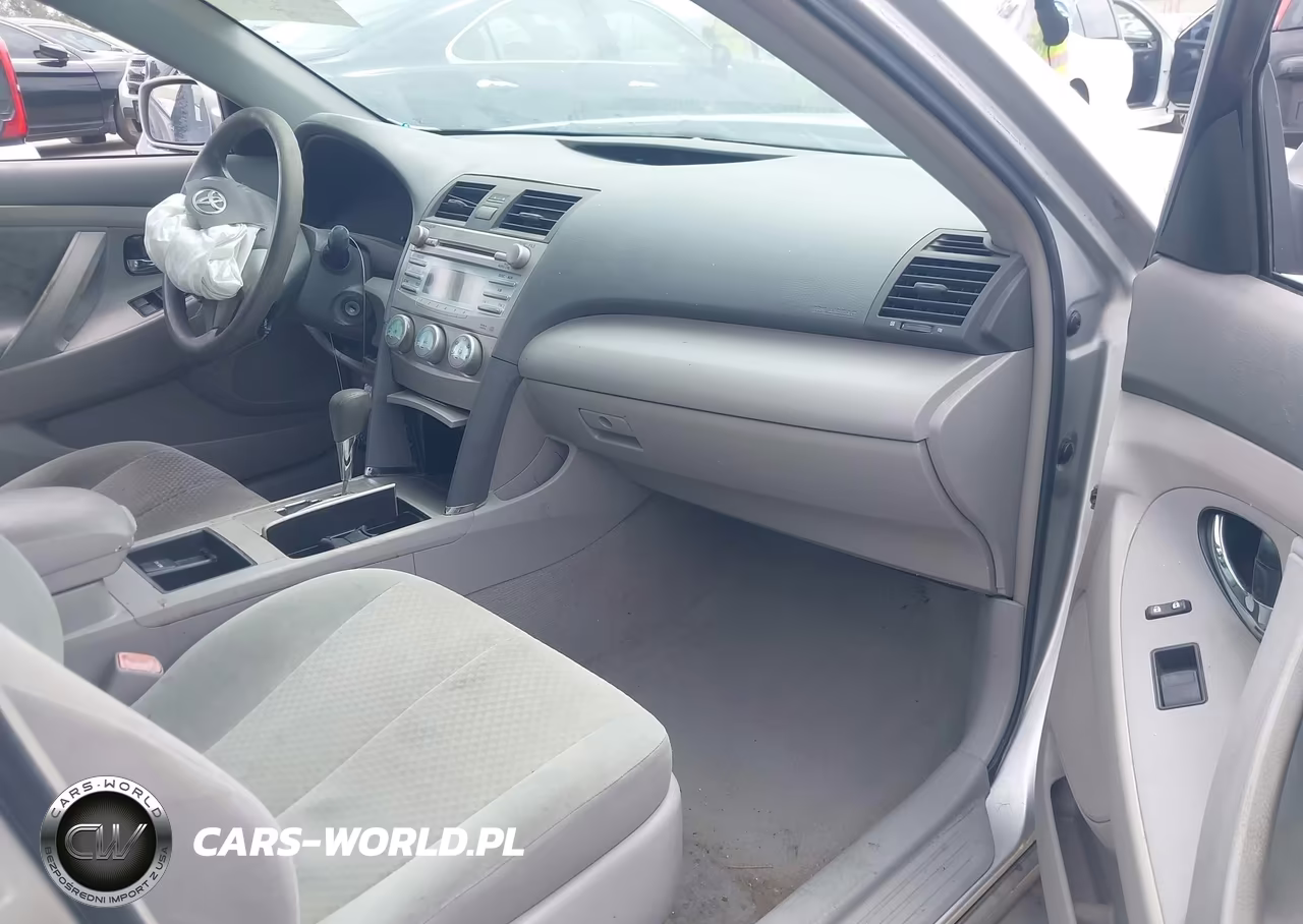 2009 Toyota Camry Le VIN:4T4BE46K59R118319 - 5