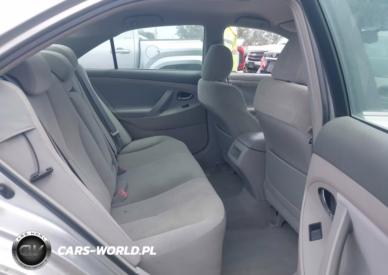 2009 Toyota Camry Le VIN:4T4BE46K59R118319 - 8