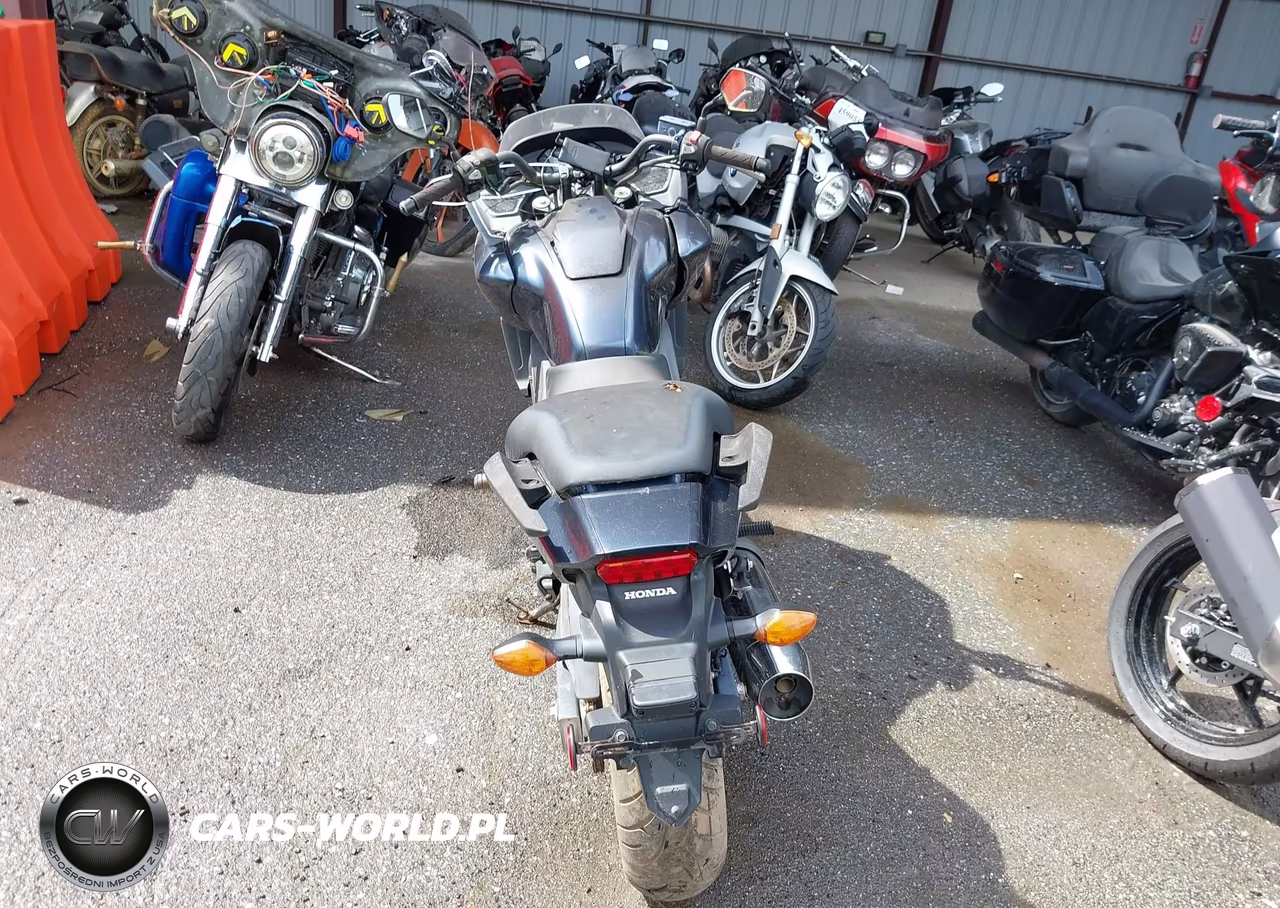 2015 Honda Ctx700 D VIN:JH2RC6946FK100762 - 6