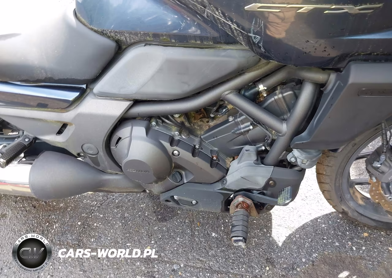 2015 Honda Ctx700 D VIN:JH2RC6946FK100762 - 8