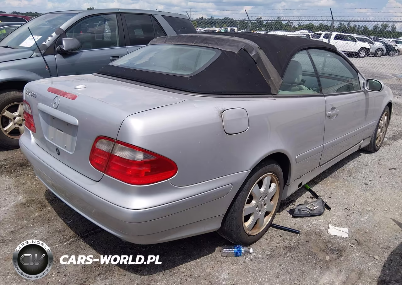 2002 Mercedes-Benz Clk 320 VIN:WDBLK65G22T123573 - 4