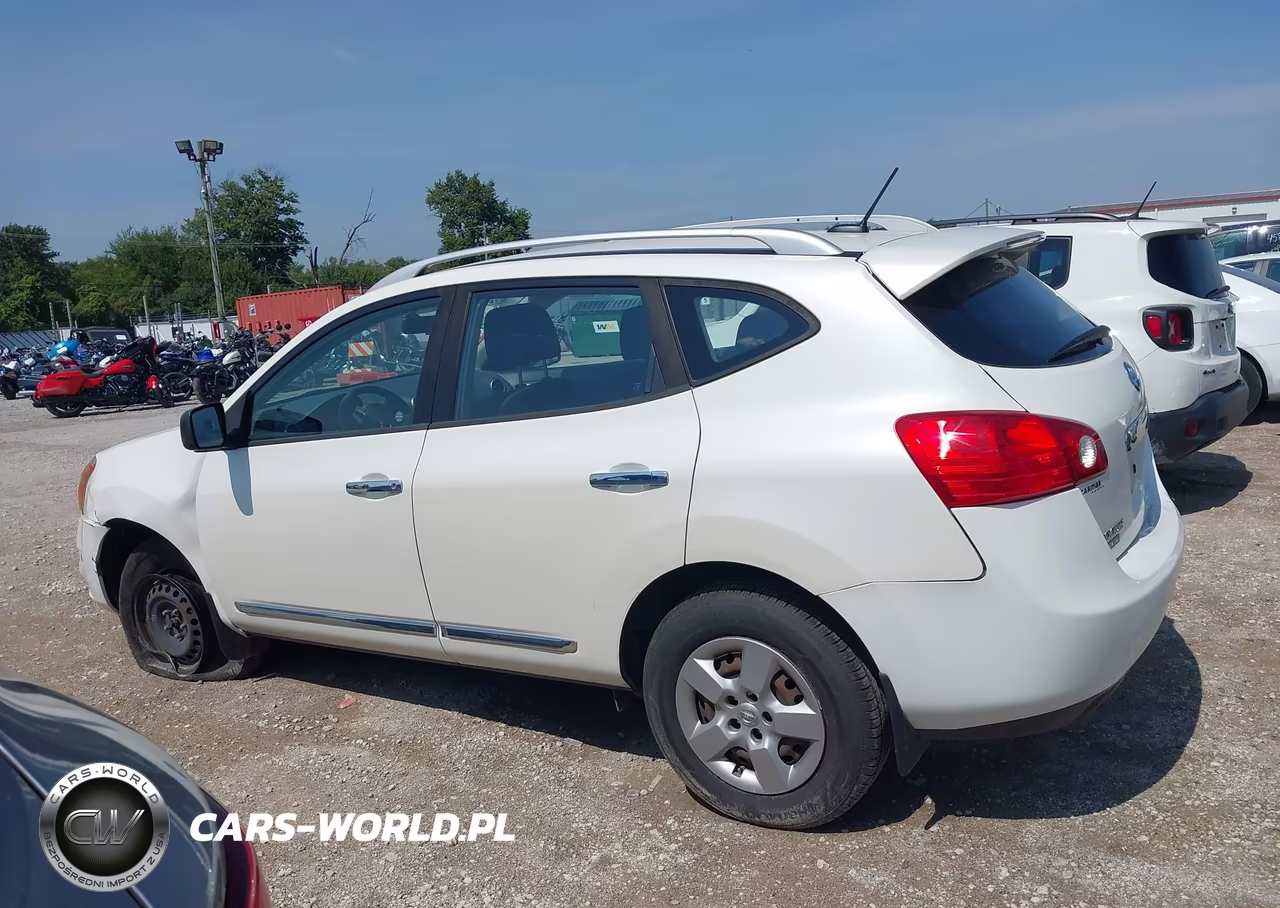 2015 Nissan Rogue Select S VIN:JN8AS5MV7FW768909 - 14