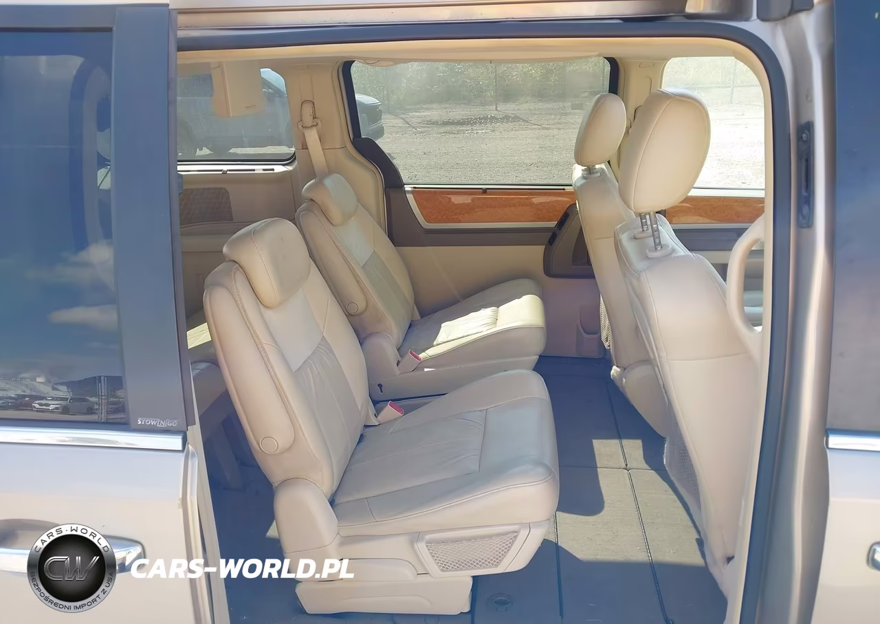 2009 Chrysler Town & Country Limited VIN:2A8HR64X59R650005 - 8