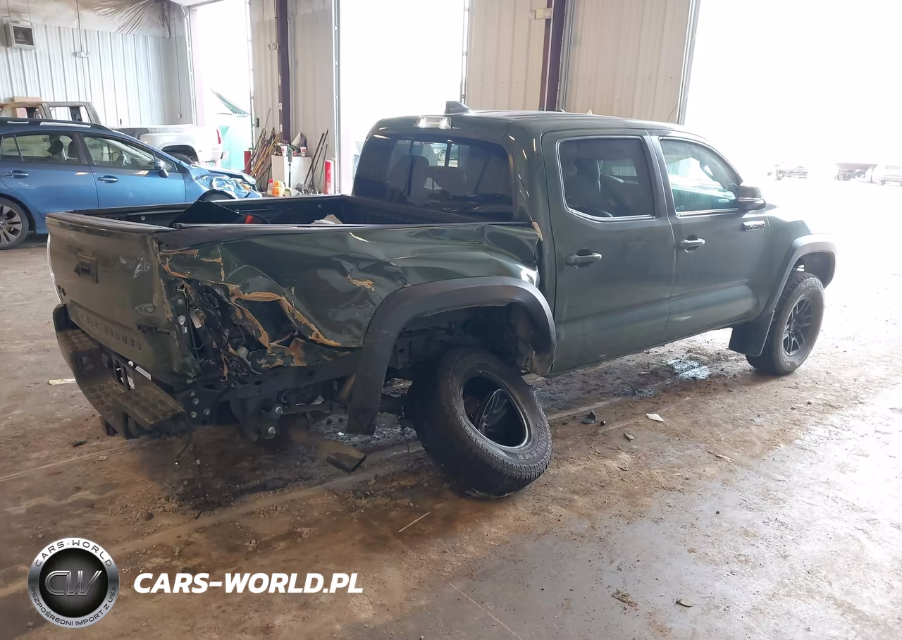 2020 Toyota Tacoma Trd Pro VIN:5TFCZ5AN0LX213777 - 4