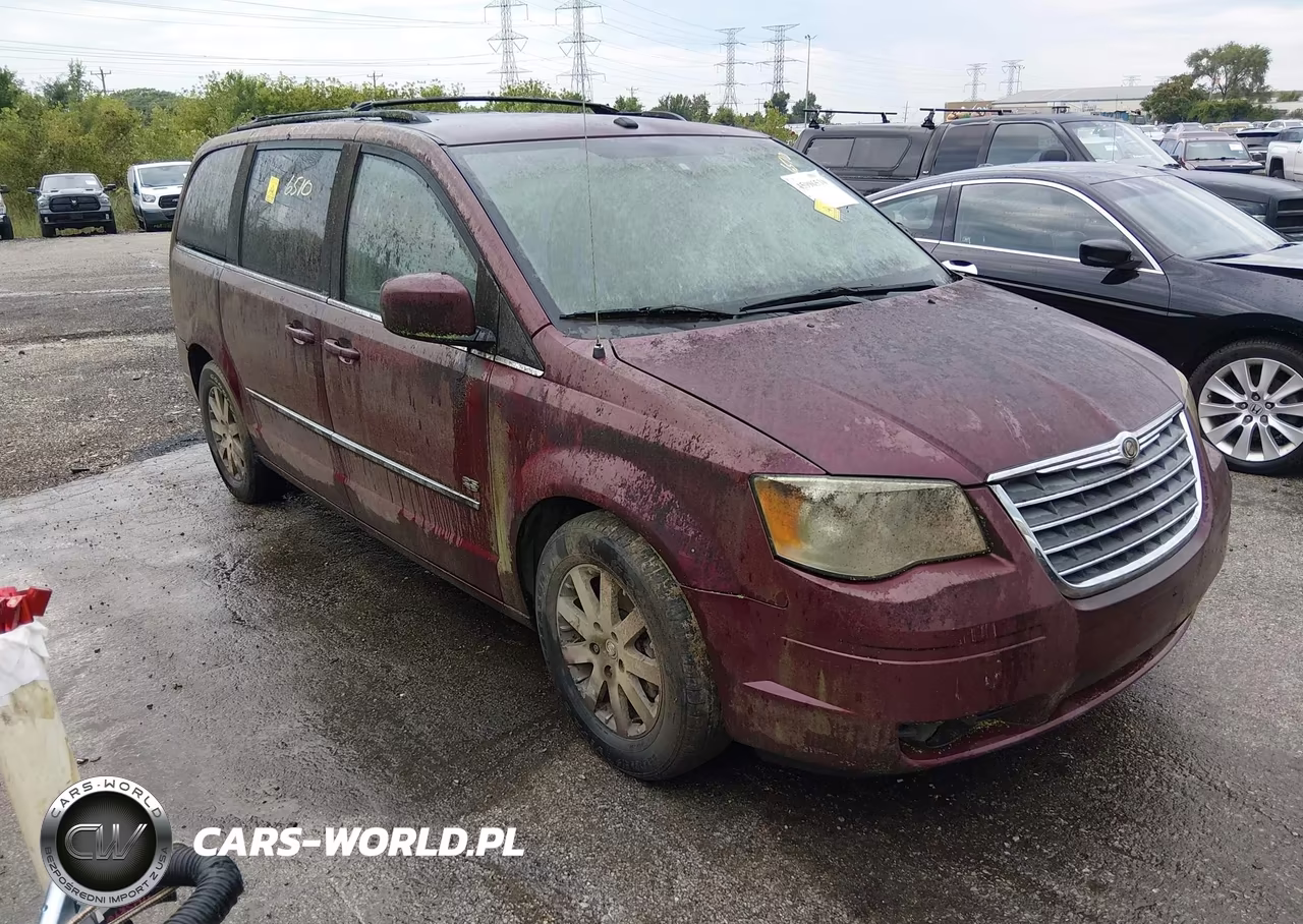 2009 Chrysler Town & Country Touring – zdjęcie 1 z 11