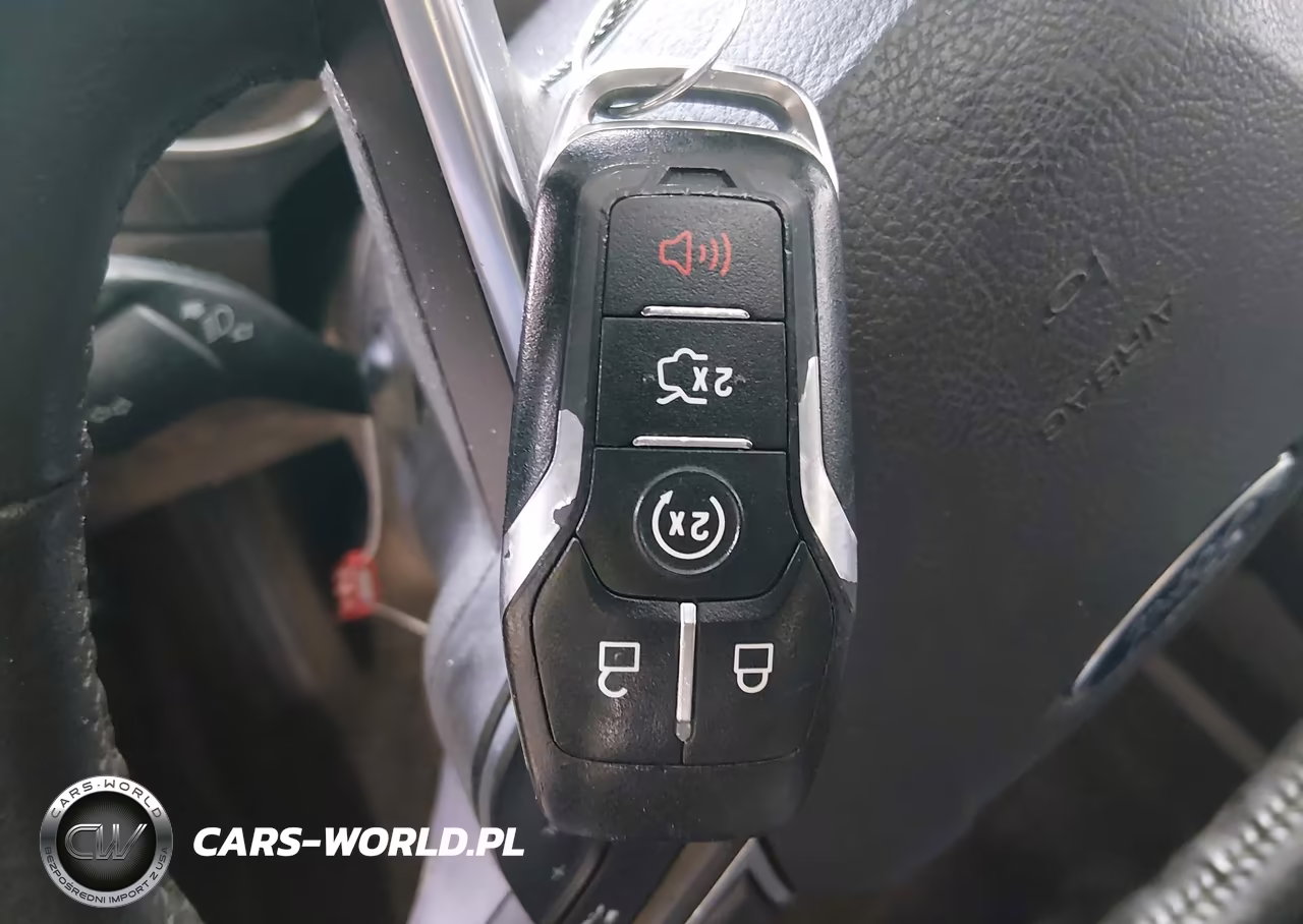 2015 Ford Fusion Titanium VIN:3FA6P0D91FR220101 - 11