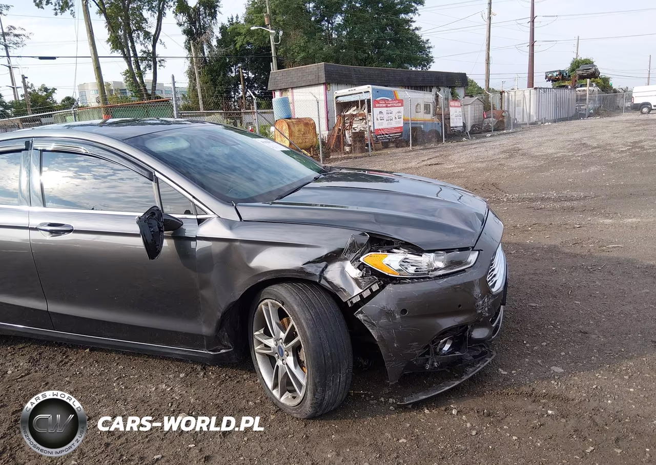 2015 Ford Fusion Titanium VIN:3FA6P0D91FR220101 - 6