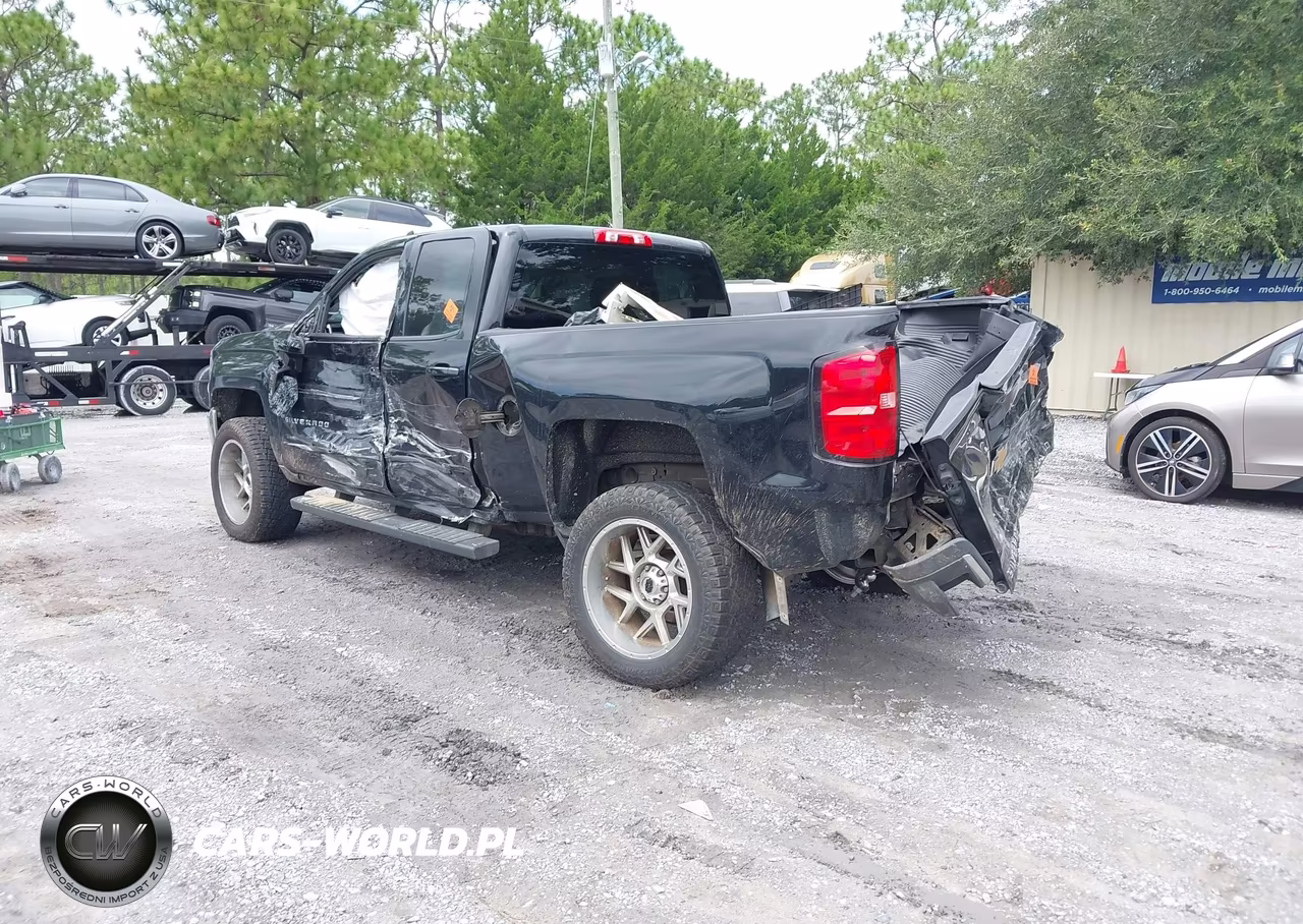 2019 Chevrolet Silverado 1500 Ld Lt VIN:2GCRCPEC2K1127446 - 3