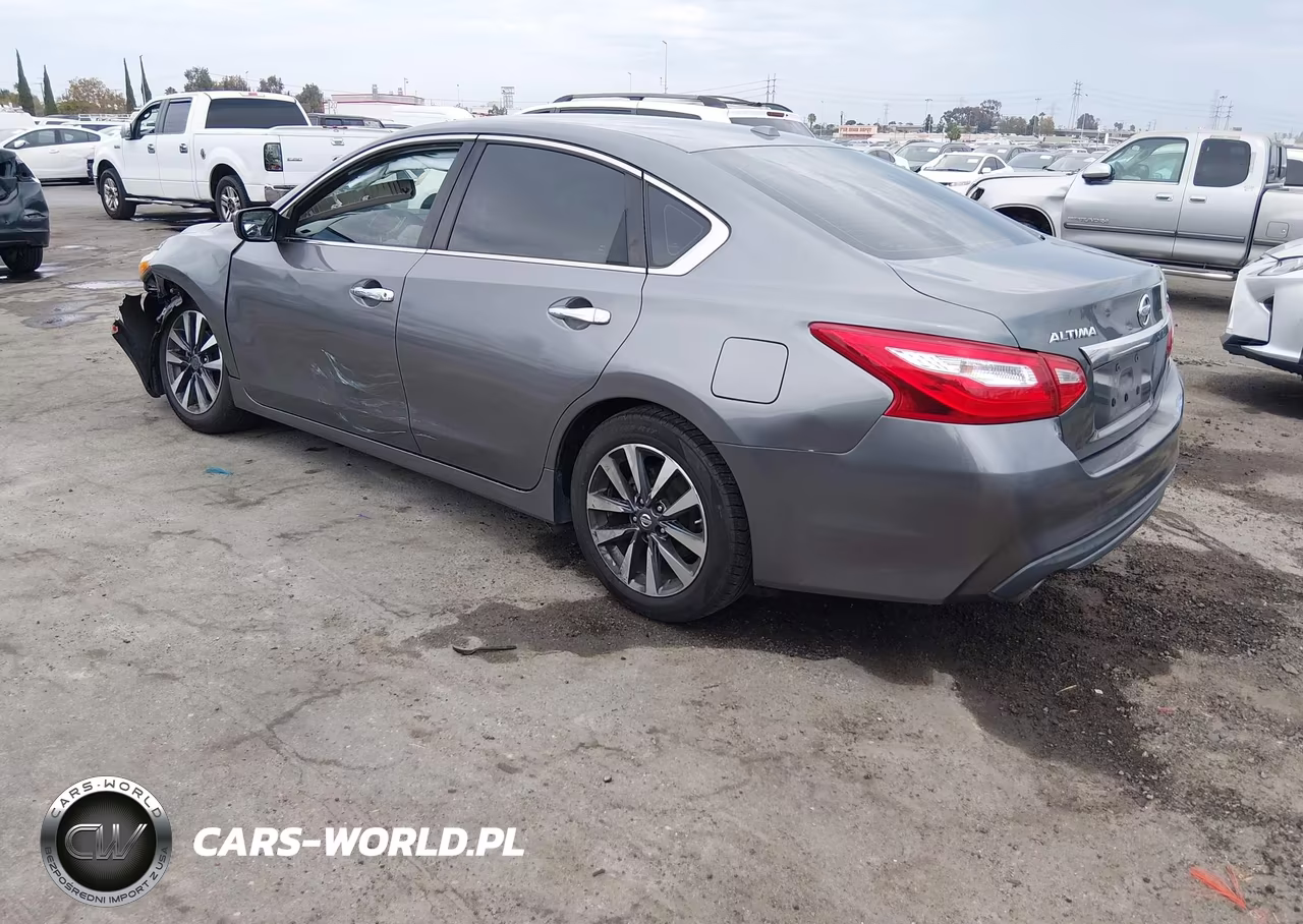2017 Nissan Altima 2.5 Sv VIN:1N4AL3AP4HC212702 - 3