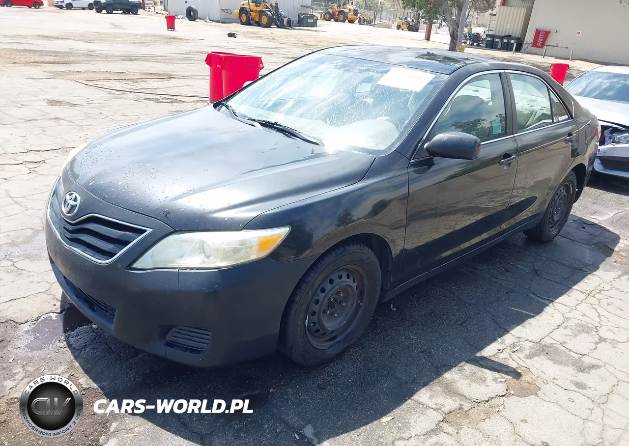 2010 Toyota Camry Le VIN:4T1BF3EK8AU533772 - 2