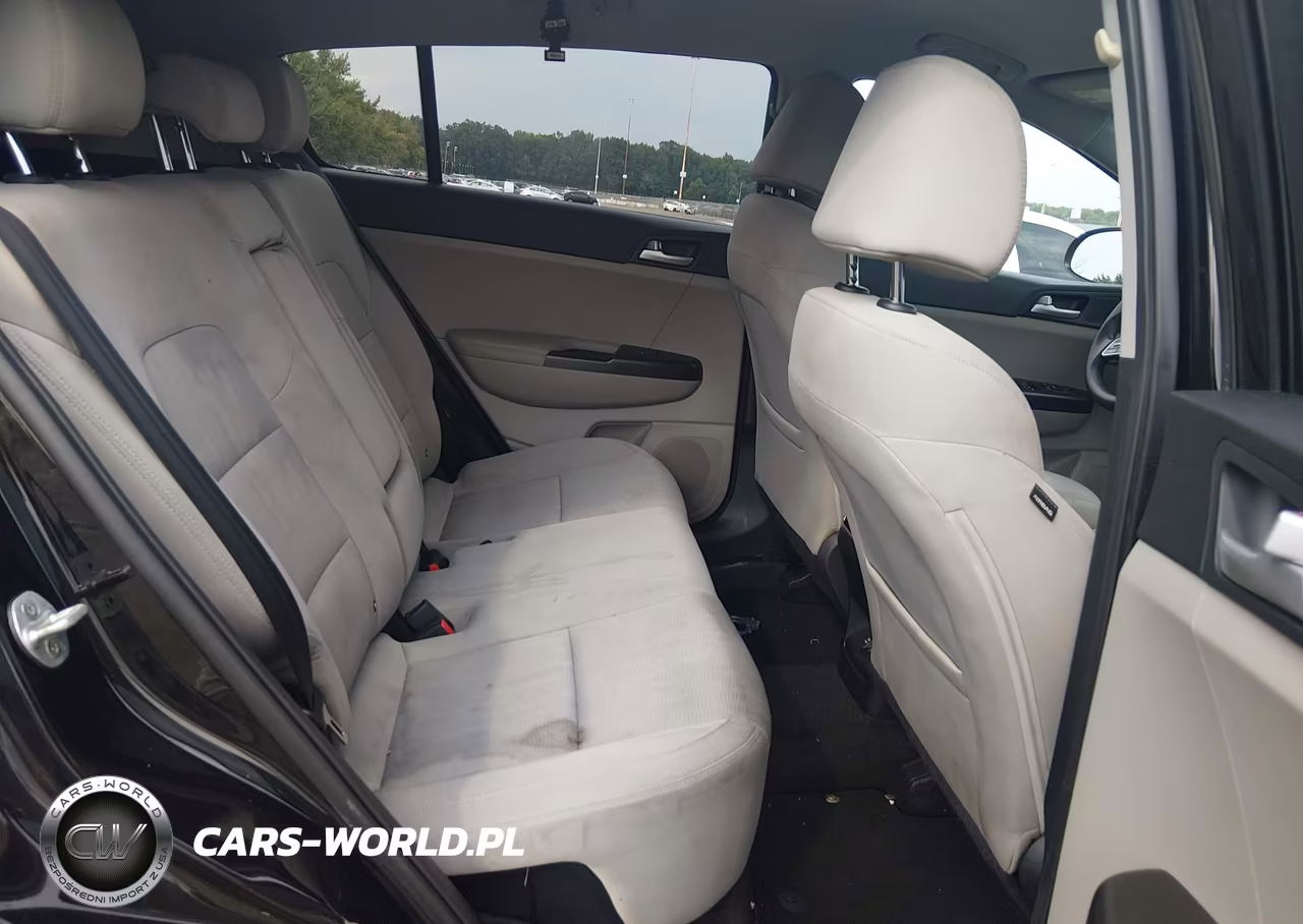 2020 Kia Sportage Lx VIN:KNDPM3AC5L7792249 - 8