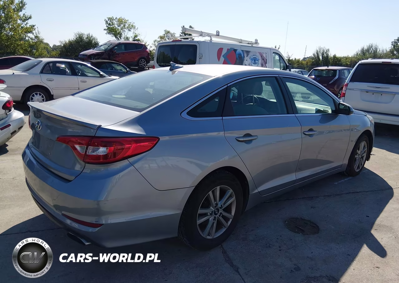 2015 Hyundai Sonata Se VIN:5NPE24AFXFH065900 - 3