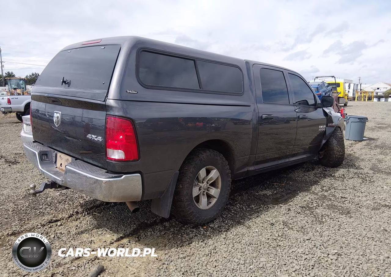 2018 Ram 1500 Tradesman 4X4 5'7 Box VIN:3C6RR7KT7JG130438 - 4