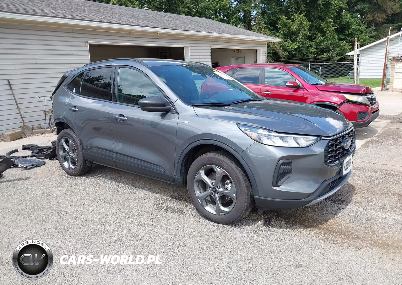 2025 Ford Escape St-Line