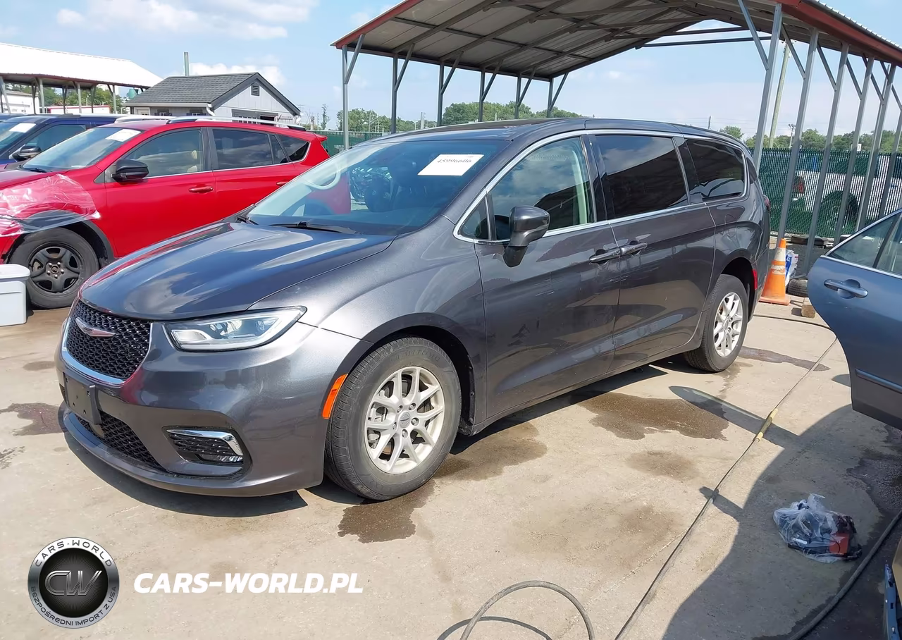 2023 Chrysler Pacifica Touring L VIN:2C4RC1BG9PR600711 - 2