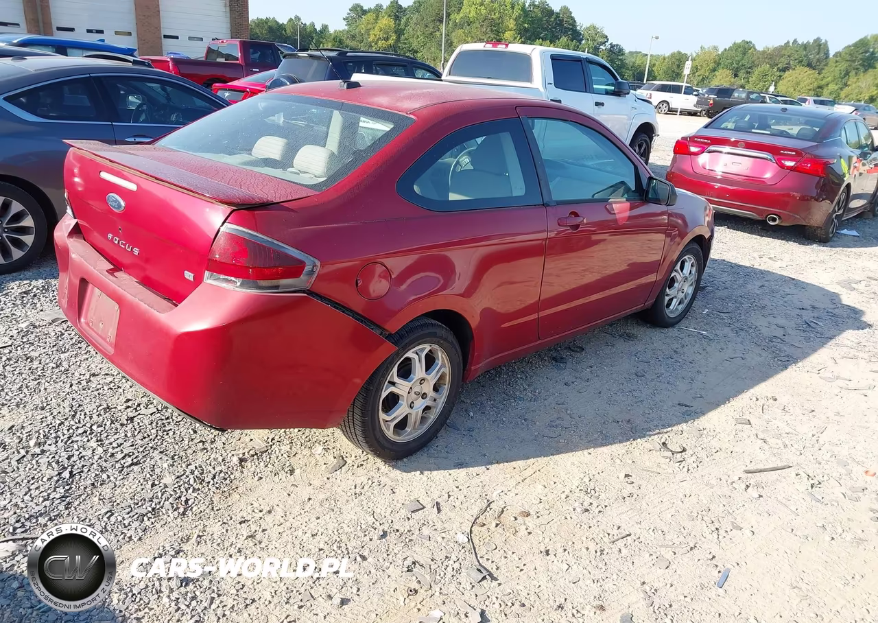 2009 Ford Focus Se VIN:1FAHP32N69W145844 - 4