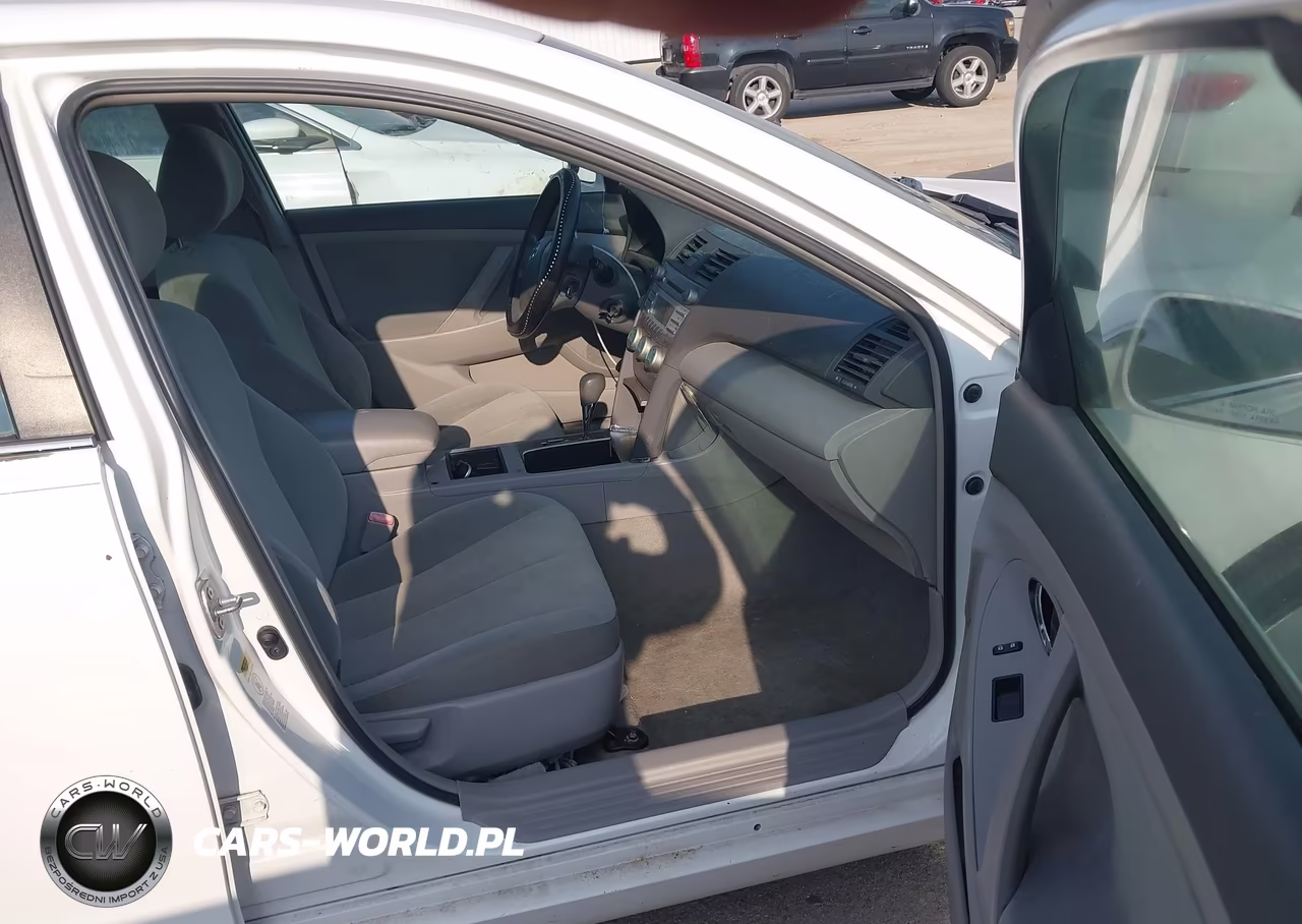 2007 Toyota Camry Le VIN:4T1BE46K07U632635 - 5