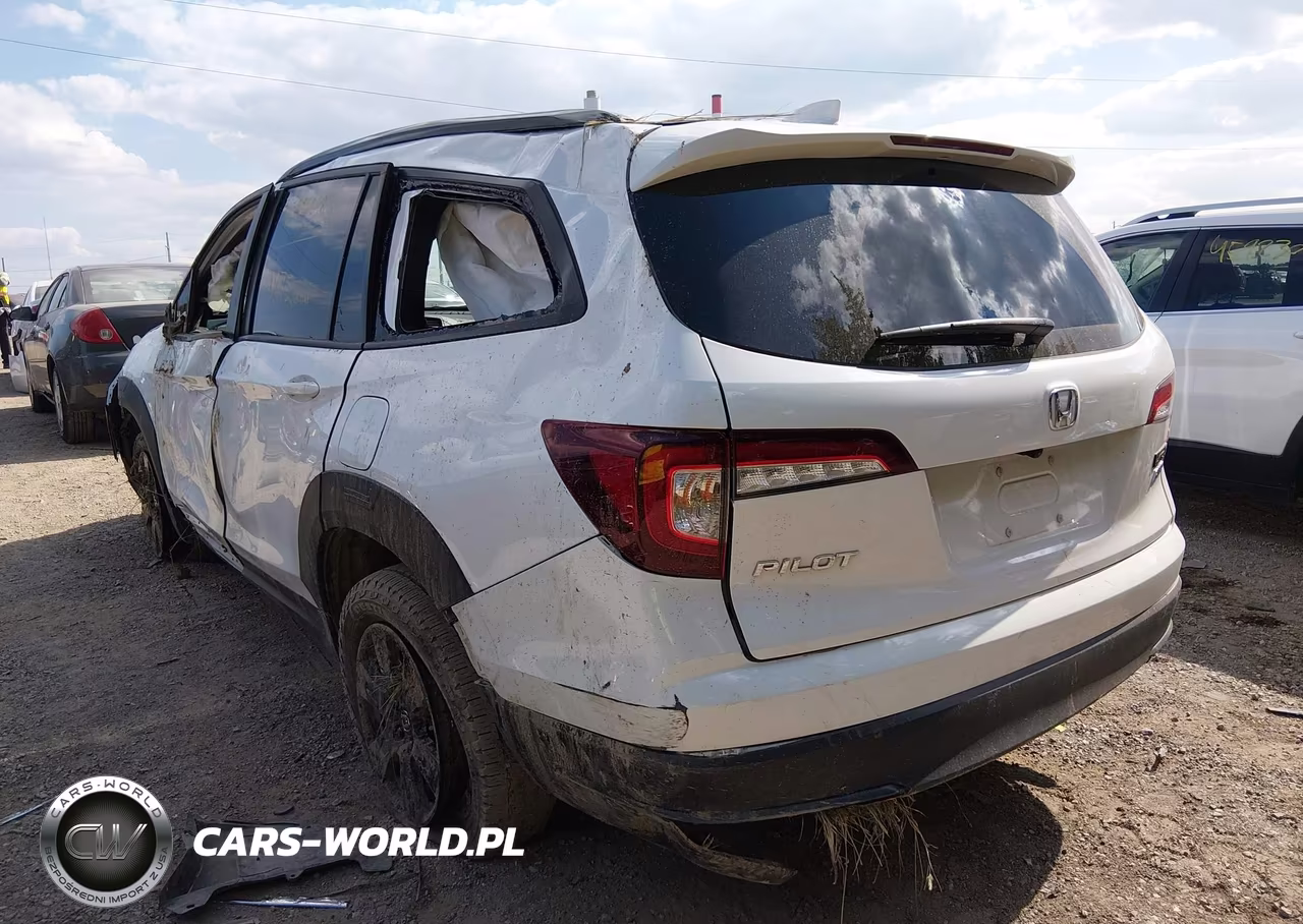 2022 Honda Pilot Awd Trailsport VIN:5FNYF6H88NB077884 - 3