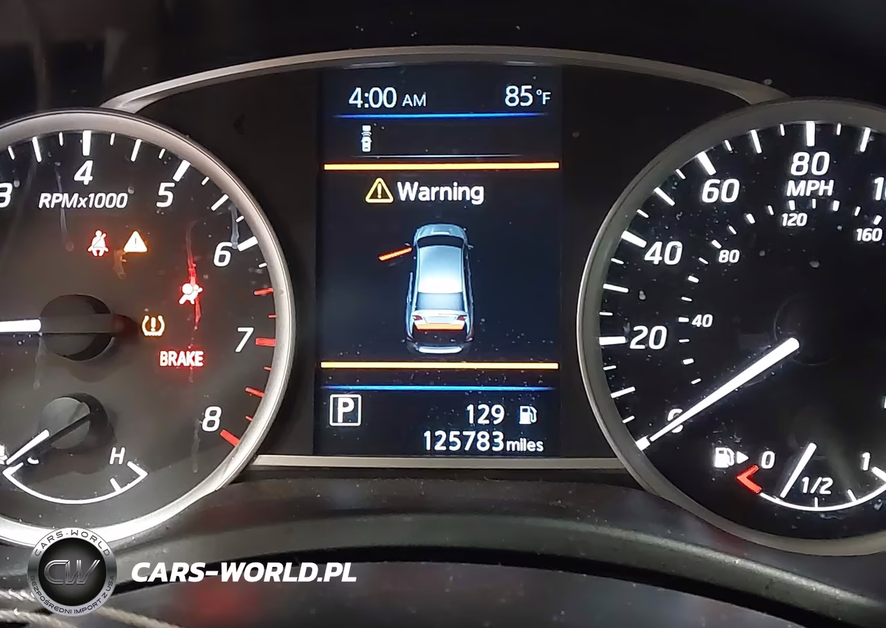 2019 Nissan Sentra S VIN:3N1AB7APXKY352372 - 16