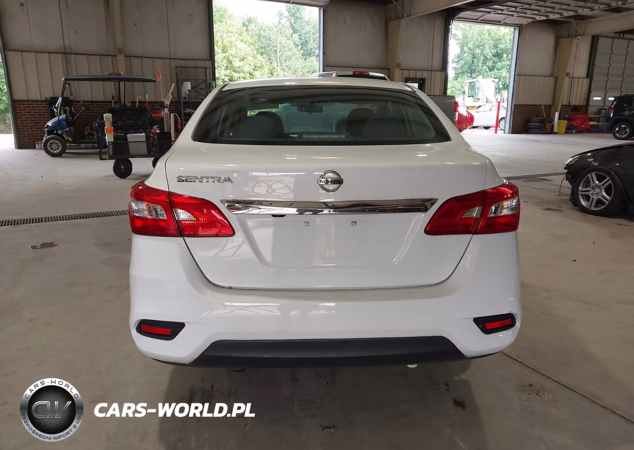 2019 Nissan Sentra S VIN:3N1AB7APXKY352372 - 17