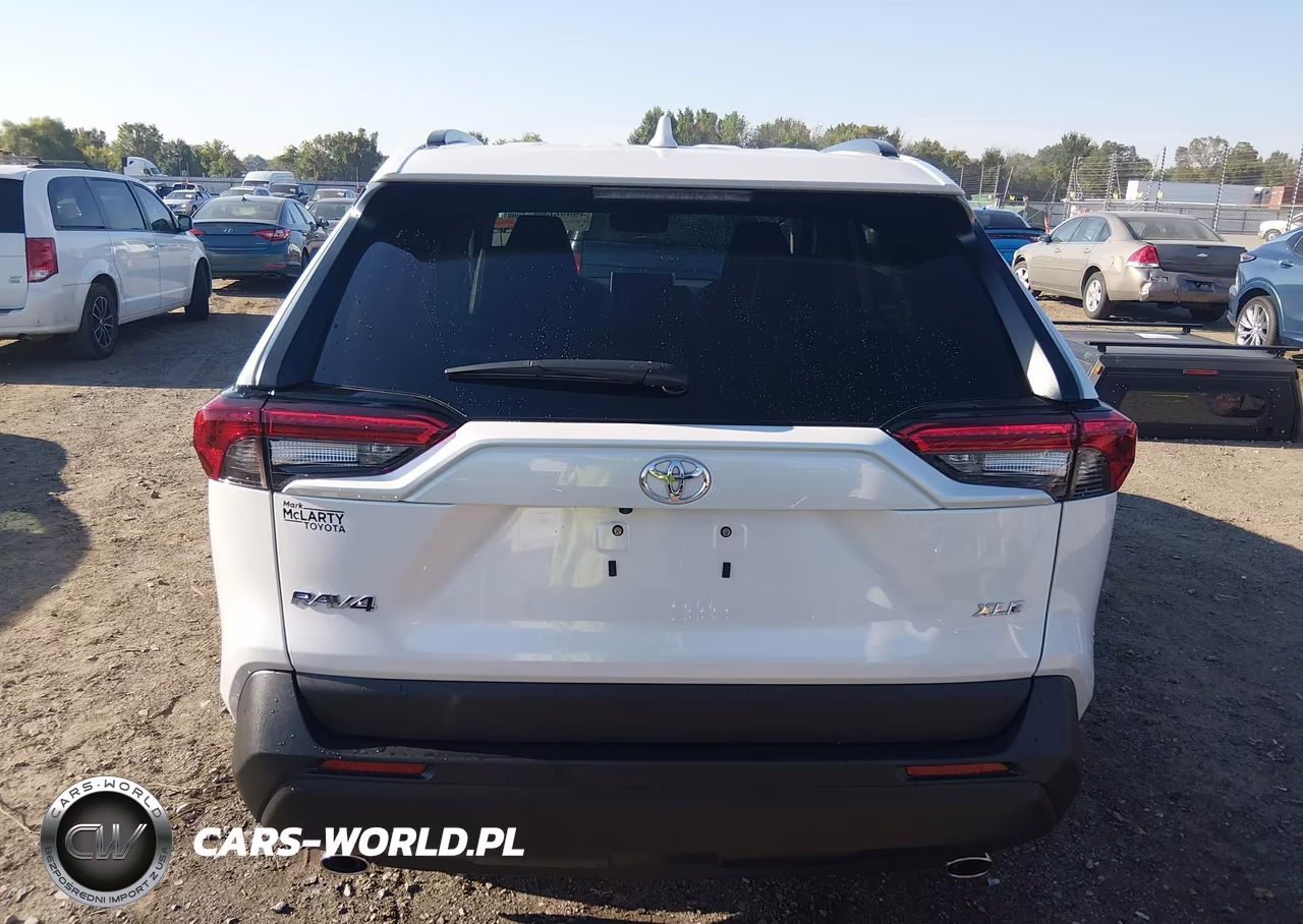 2023 Toyota Rav4 Xle Premium VIN:2T3C1RFV4PW262840 - 16