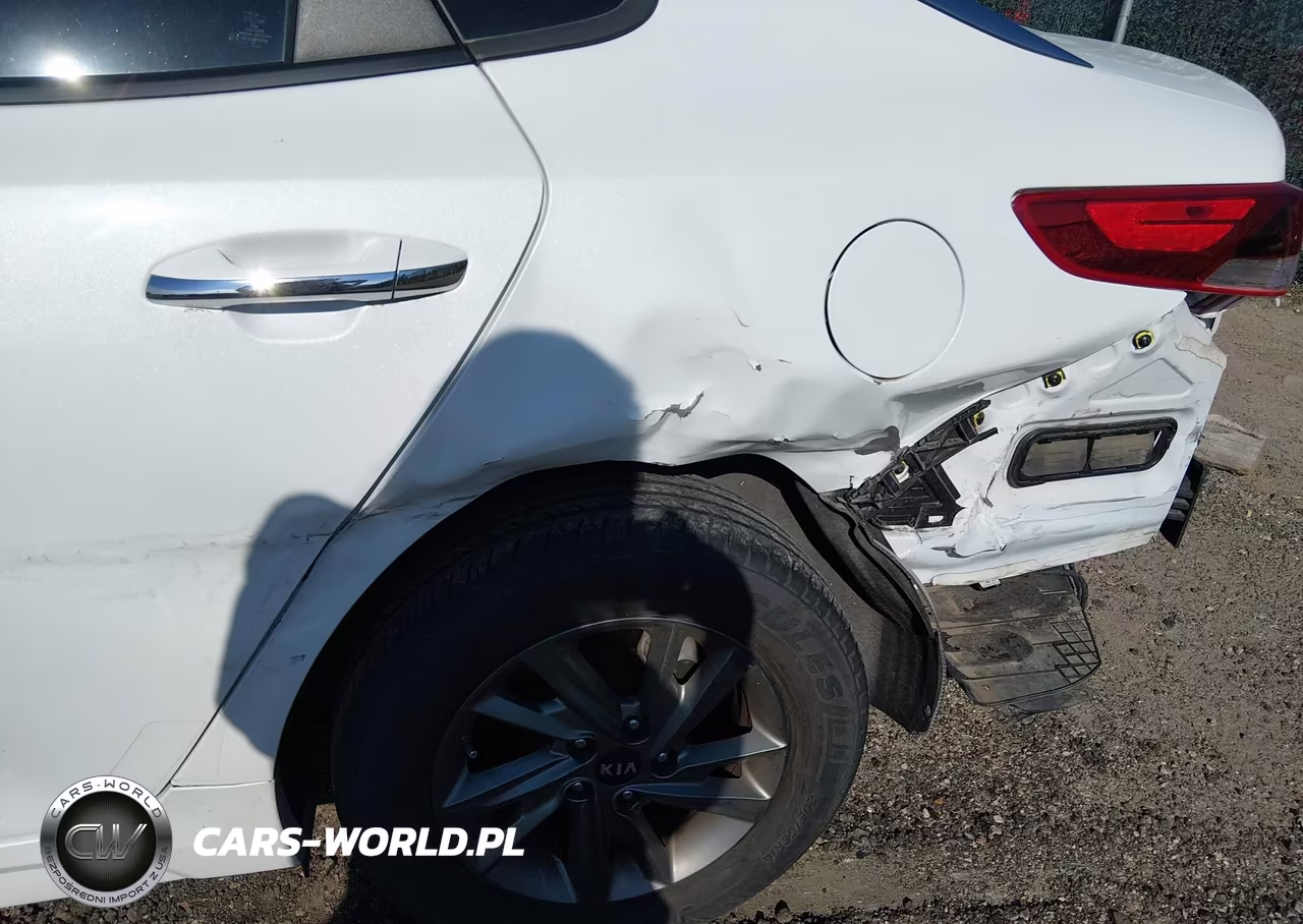 2019 Kia Optima Lx VIN:5XXGT4L3XKG341796 - 6