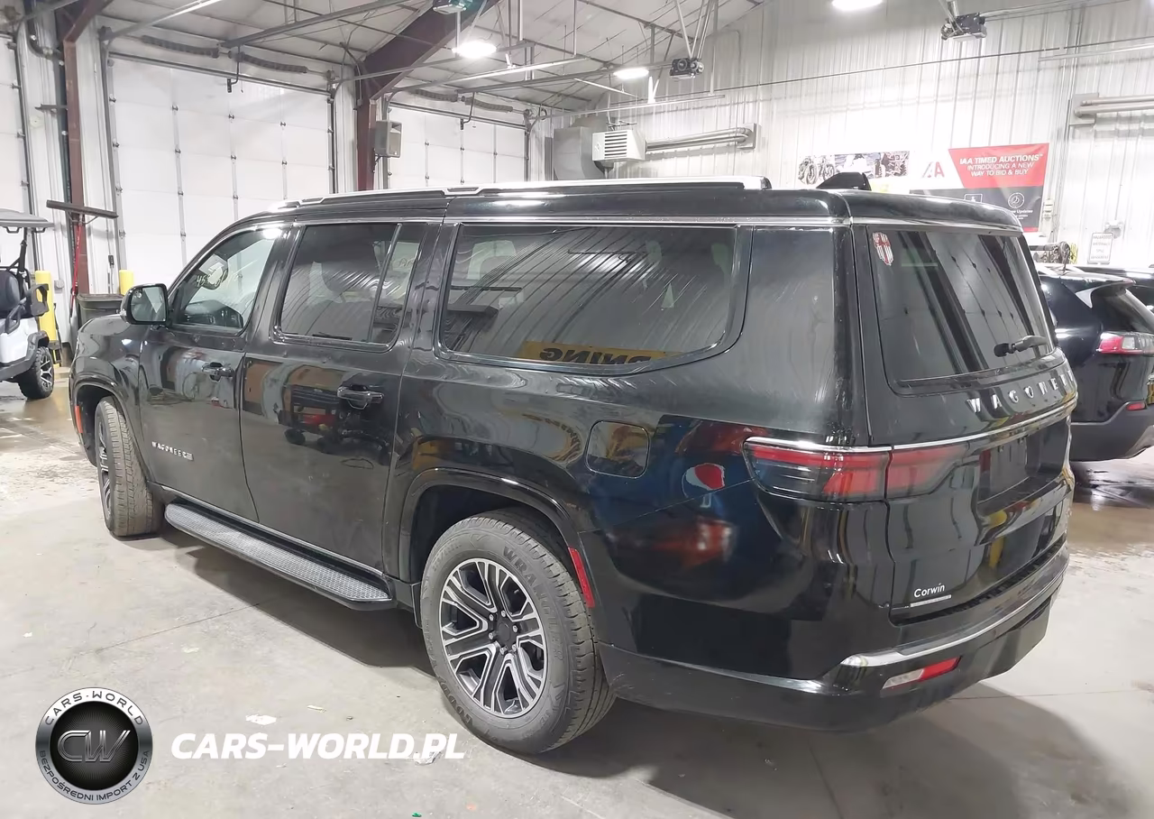 2023 Jeep Wagoneer L Series Ii 4X4 VIN:1C4SJSBP6PS568537 - 3