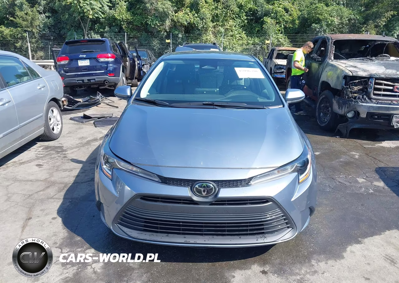 2025 Toyota Corolla Le VIN:5YFB4MDE1SP240452 - 12