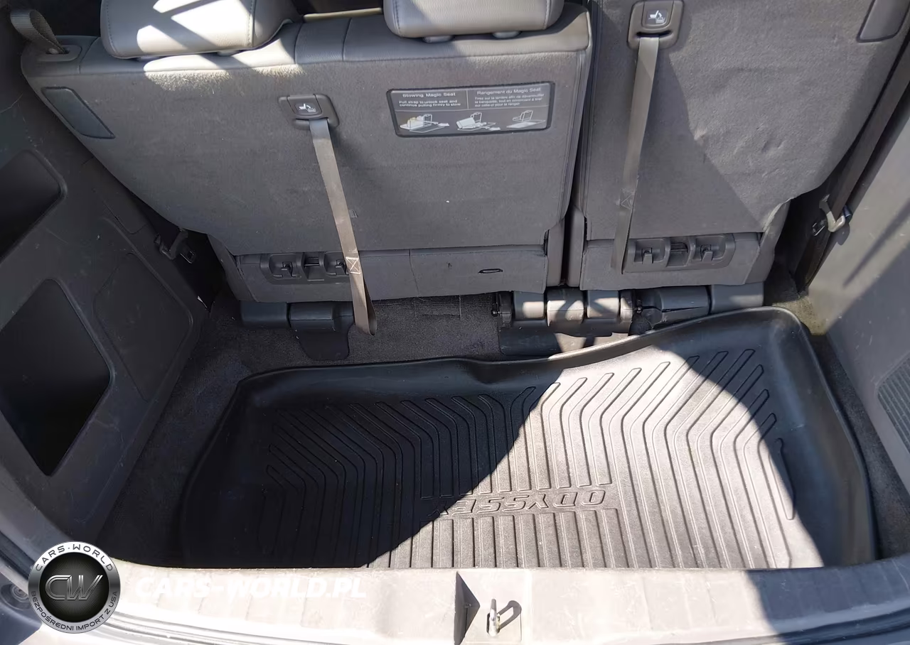 2014 Honda Odyssey Ex-L VIN:5FNRL5H68EB031414 - 17