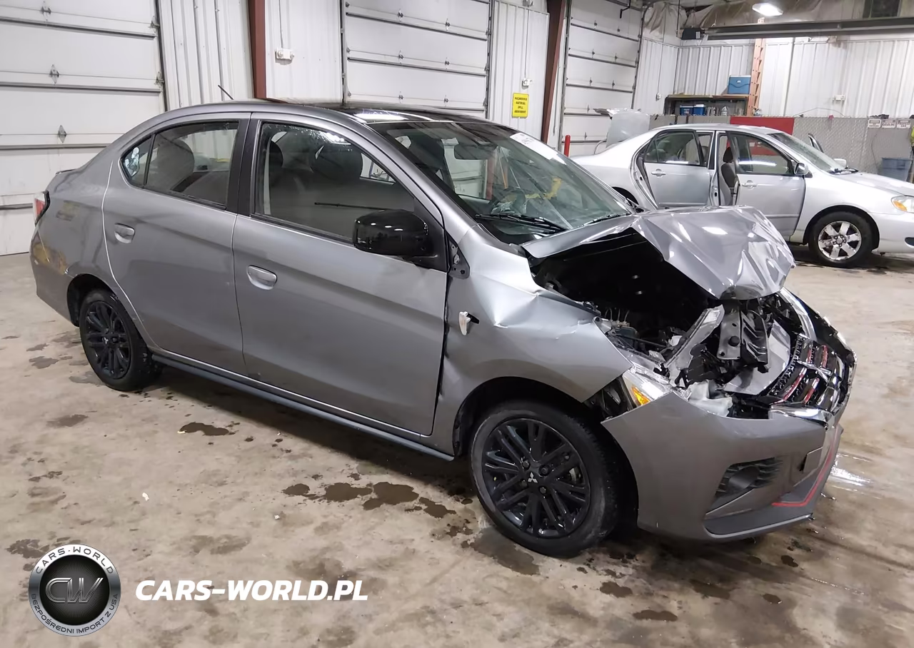 2023 Mitsubishi Mirage G4 Black Edition-Es-Le – zdjęcie 1 z 19