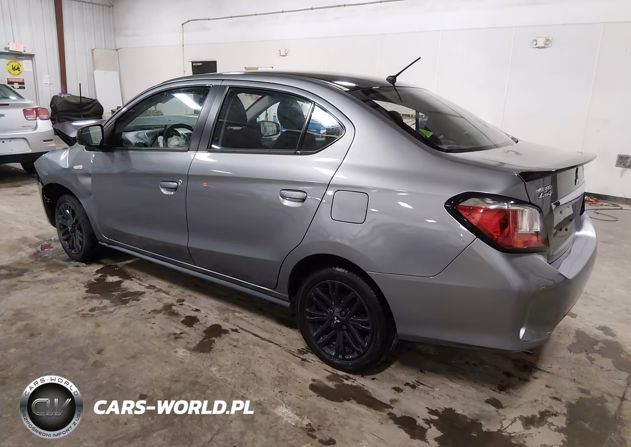 2023 Mitsubishi Mirage G4 Black Edition-Es-Le VIN:ML32FUFJXPHF05785 - 3