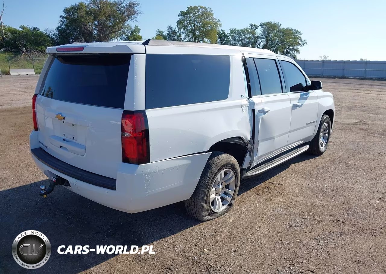 2018 Chevrolet Suburban Lt VIN:1GNSKHKCXJR382597 - 4