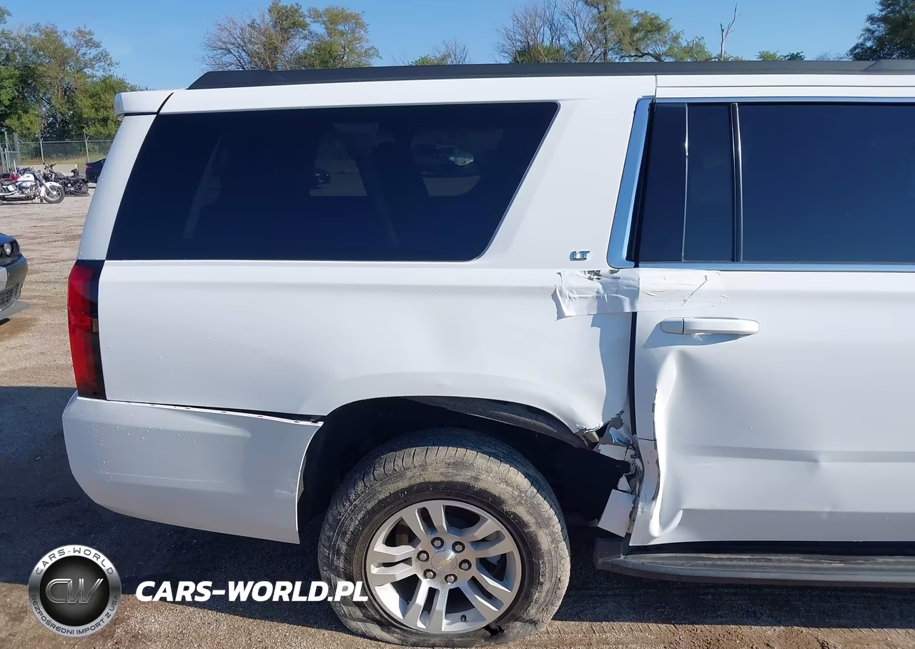 2018 Chevrolet Suburban Lt VIN:1GNSKHKCXJR382597 - 6