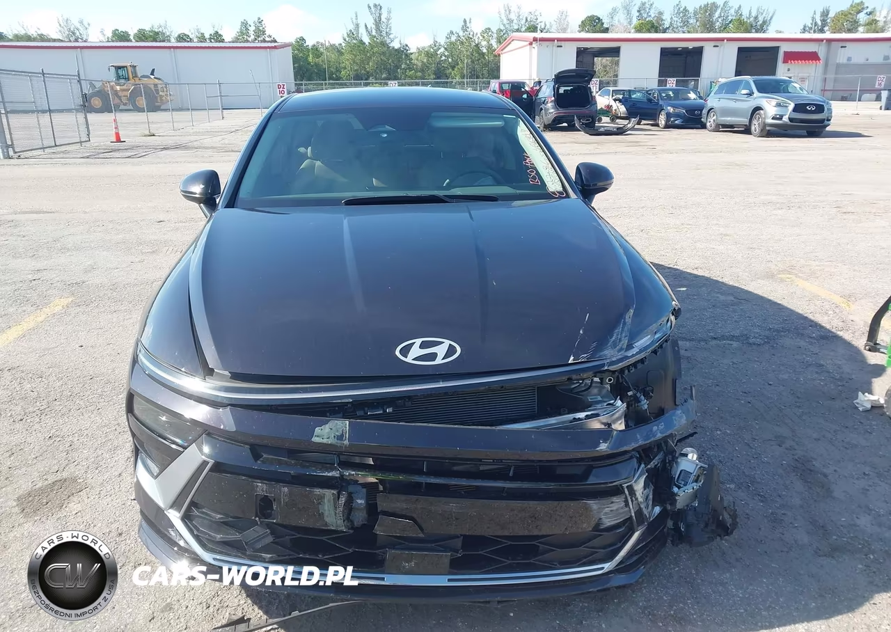 2025 Hyundai Sonata Sel VIN:KMHL64JA1SA486949 - 12