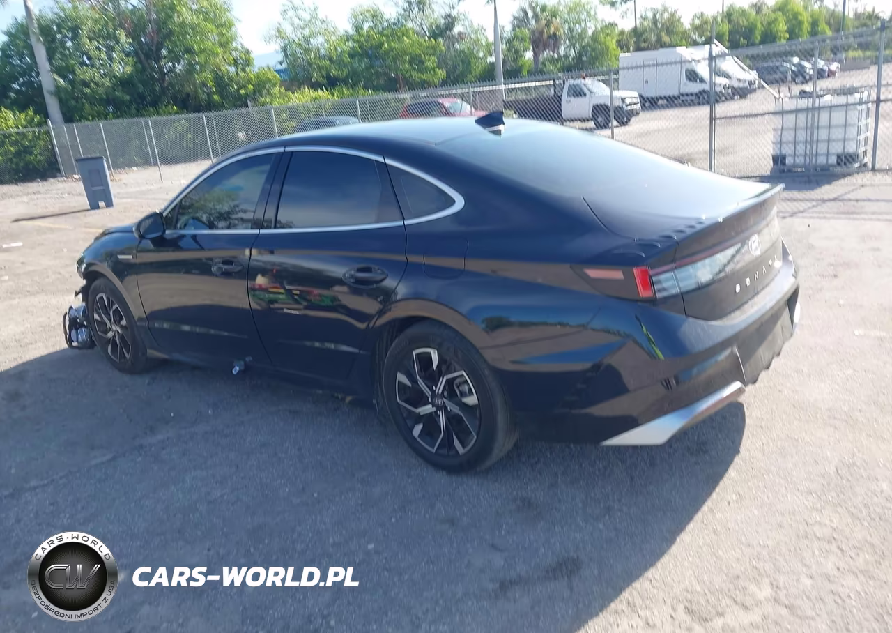 2025 Hyundai Sonata Sel VIN:KMHL64JA1SA486949 - 3