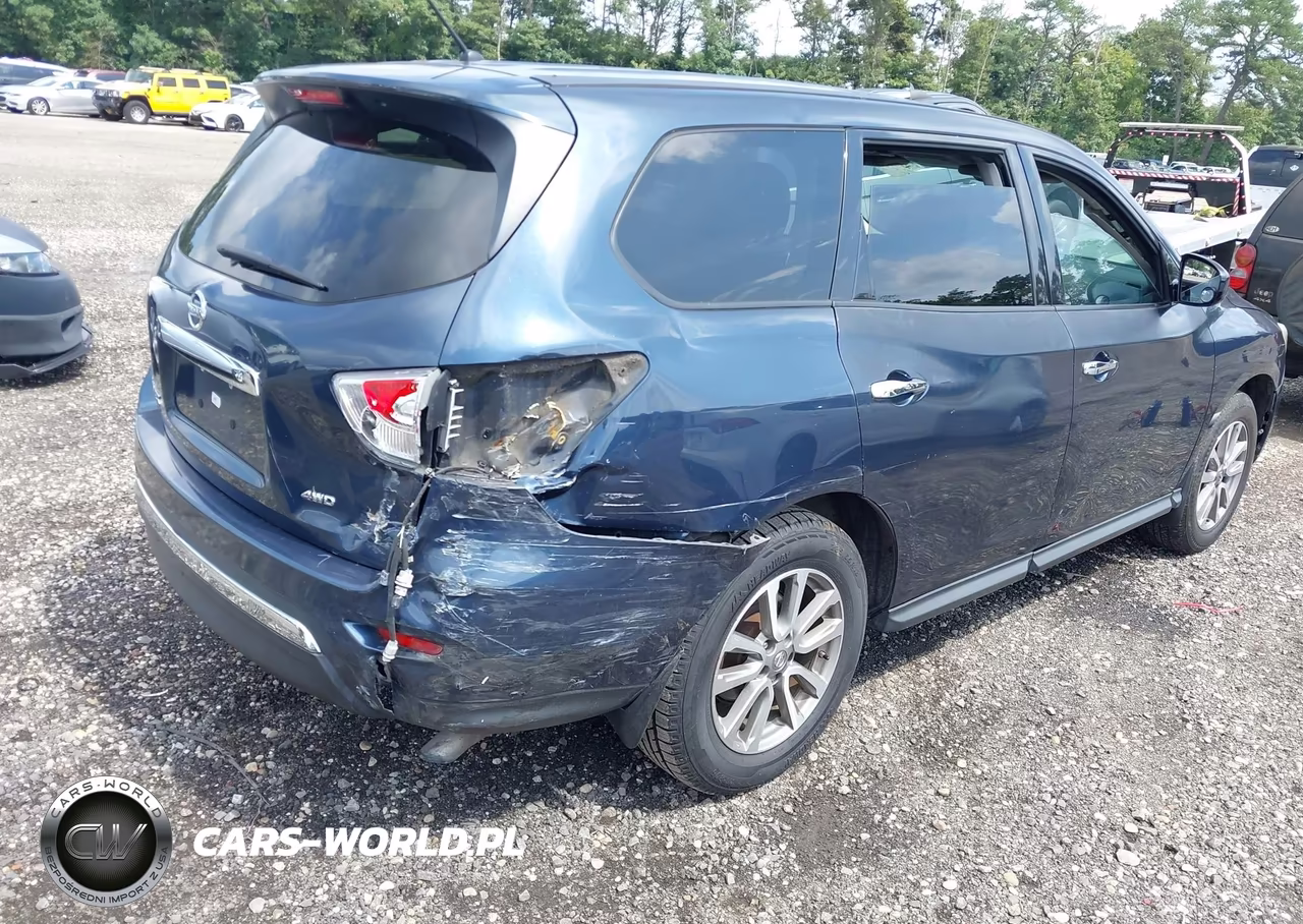 2014 Nissan Pathfinder S VIN:5N1AR2MM1EC685646 - 4