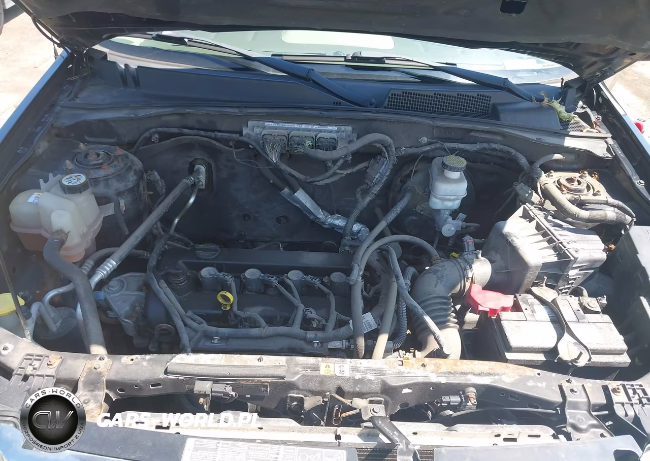 2011 Ford Escape Xls VIN:1FMCU0C78BKA48410 - 10