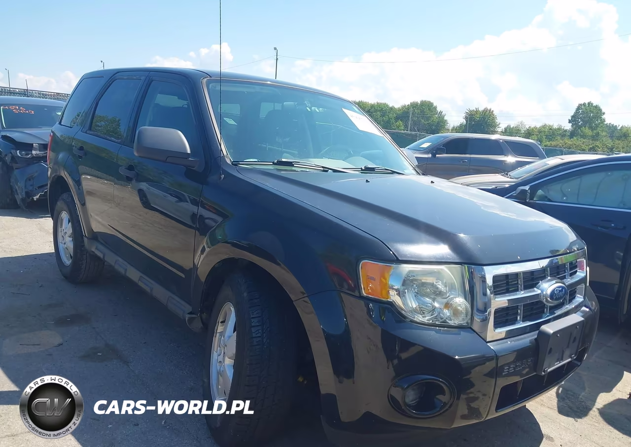 2011 Ford Escape Xls VIN:1FMCU0C78BKA48410 - 6